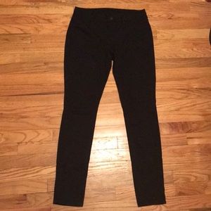 Women ‘s Uniqlo Black legging pants size L